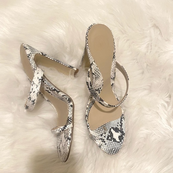 Snake skin sandals shoes - Picture 3 of 4